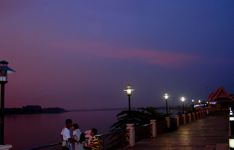 Sonnenuntergang in Nong Khai 2011